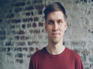 adam zhurek versuri